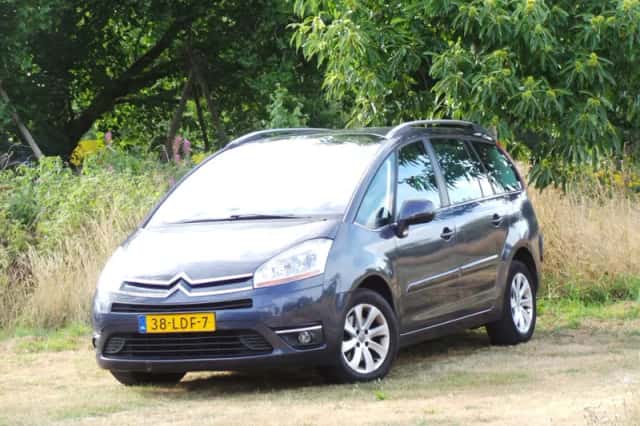 Citroën Grand C4 Picasso (2010) thumbnail 1