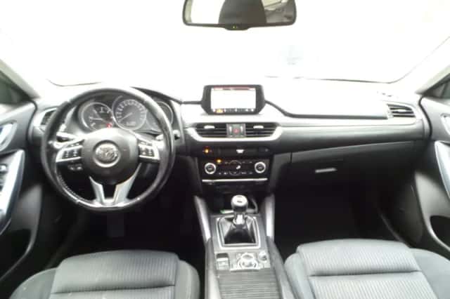 Mazda 6 (2015) thumbnail 2