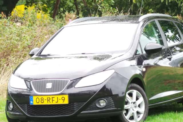 SEAT Ibiza (2011) thumbnail 5