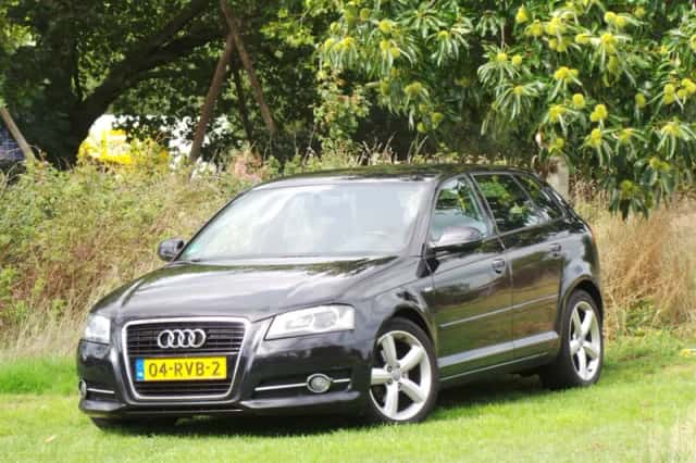 Audi A3 (2011) thumbnail 1