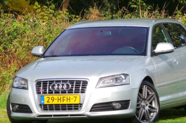 Audi A3 (2008) thumbnail 4