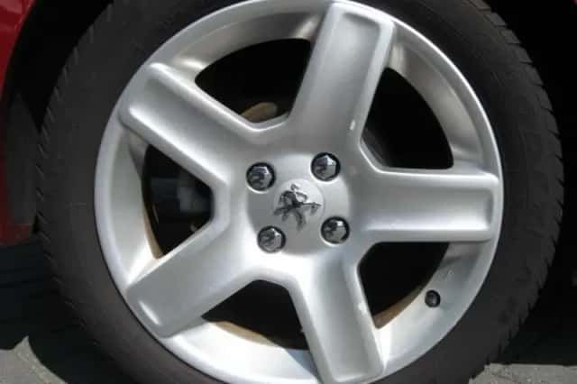 Peugeot 307 (2004) thumbnail 6