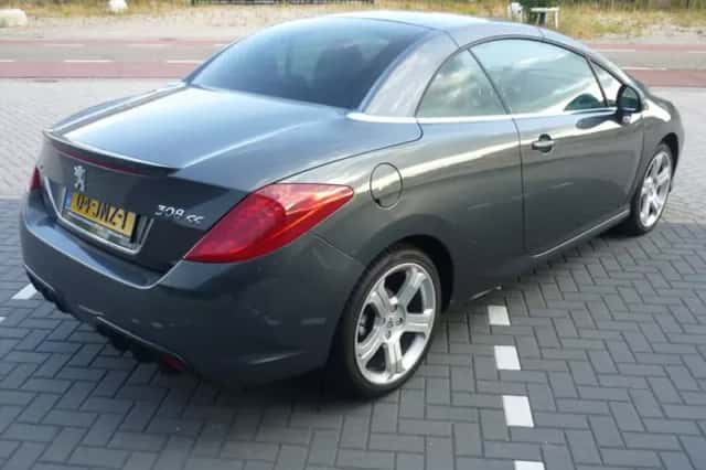 Peugeot 308 (2009) thumbnail 5