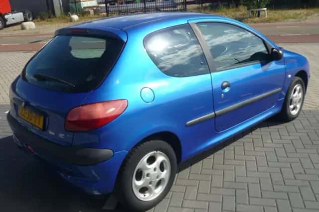 Peugeot 206 (2002) thumbnail 5
