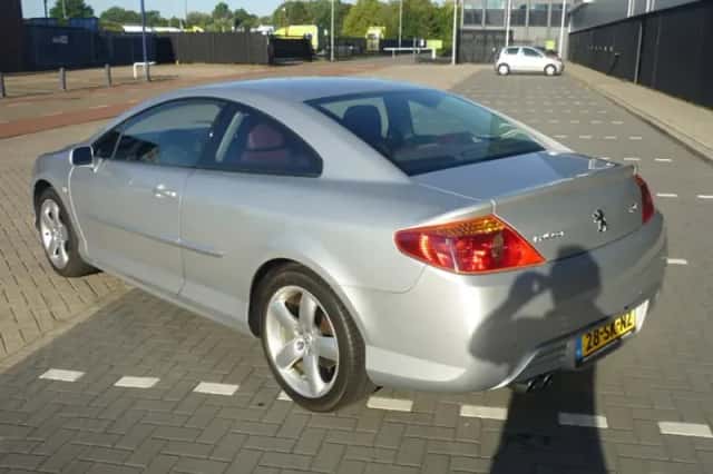 Peugeot 407 (2006) thumbnail 3