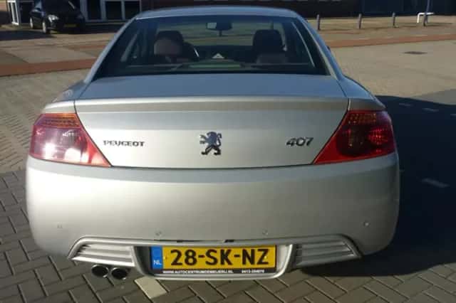 Peugeot 407 (2006) thumbnail 4