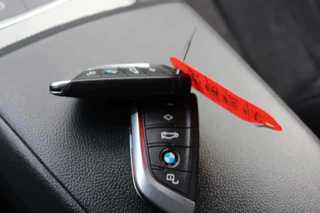 BMW 3-Serie (2022) thumbnail 6
