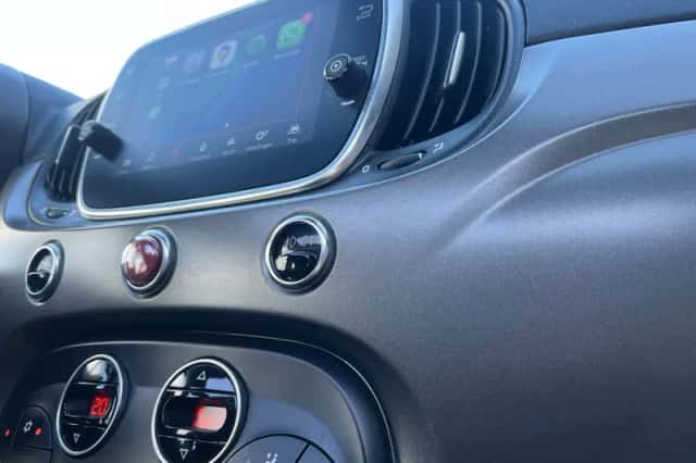 Fiat 500 (2022) thumbnail 4