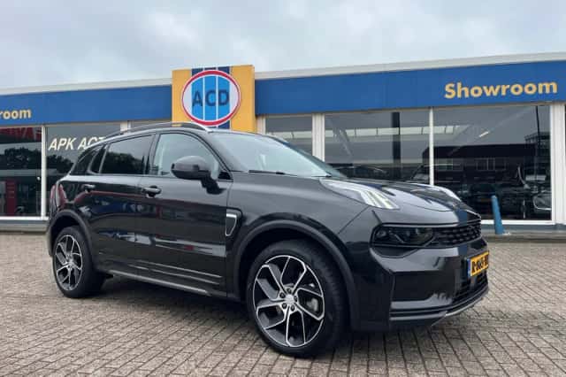 Lynk & Co 01 (2022) thumbnail 2