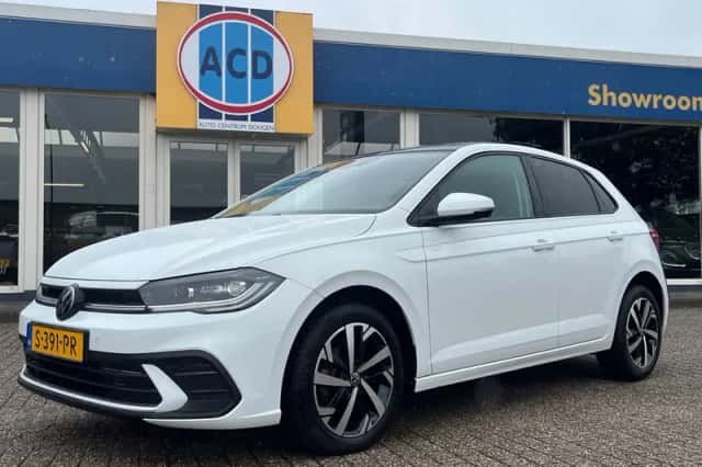 Volkswagen Polo (2023) thumbnail 1