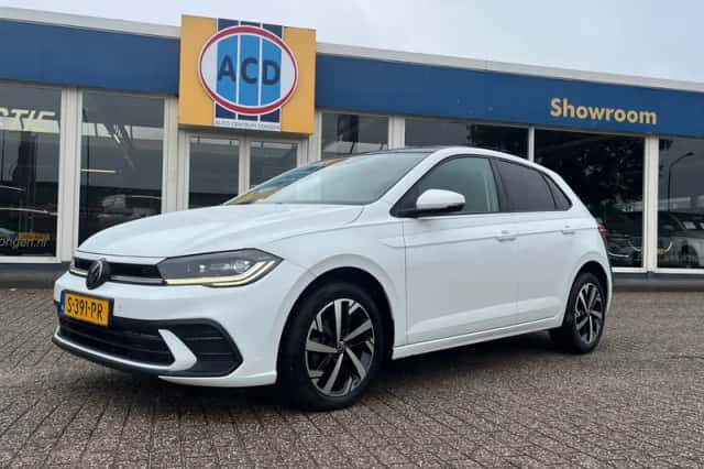 Volkswagen Polo (2023) thumbnail 6