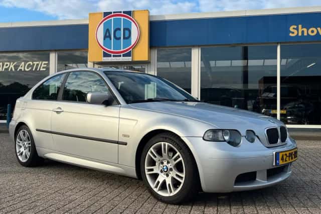 BMW 3-Serie (2004) thumbnail 2