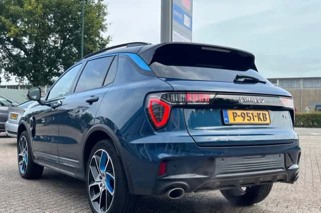 Lynk & Co 01 (2022) thumbnail 3