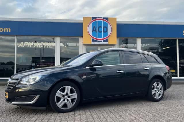 Opel Insignia (2015) thumbnail 1