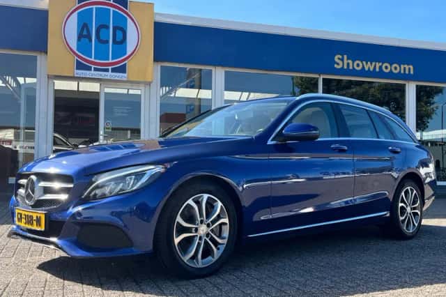 Mercedes-Benz C-Klasse (2015) thumbnail 1