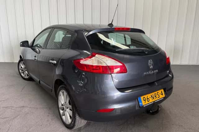 Renault Mégane (2010) thumbnail 4