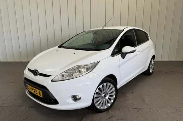 Ford Fiesta (2009) thumbnail 3