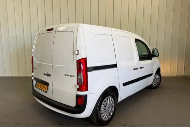 Mercedes-Benz Citan (2014) thumbnail 4