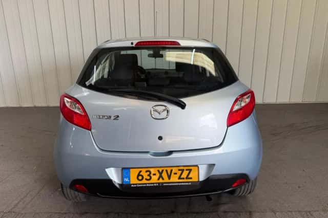 Mazda 2 (2007) thumbnail 6