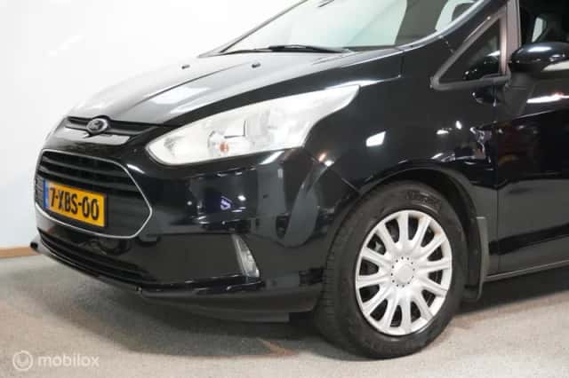Ford B-Max (2014) thumbnail 4