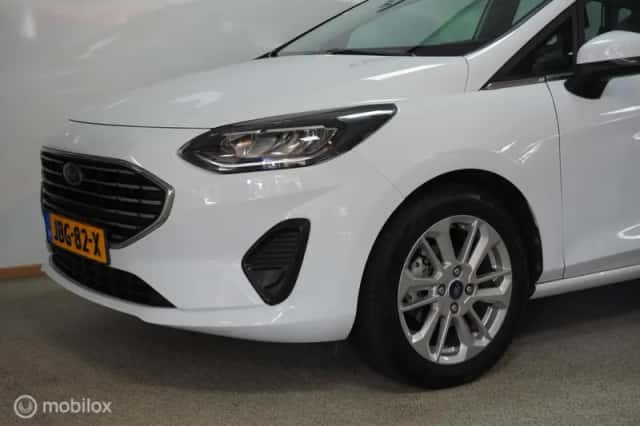 Ford Fiesta (2022) thumbnail 6