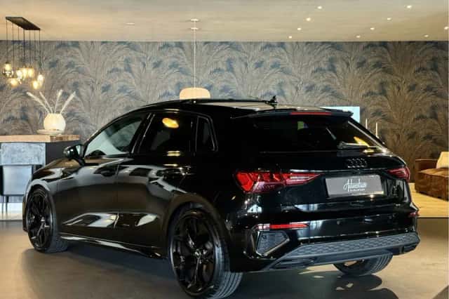 Audi A3 (2022) thumbnail 3
