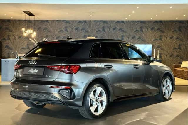 Audi A3 (2022) thumbnail 5