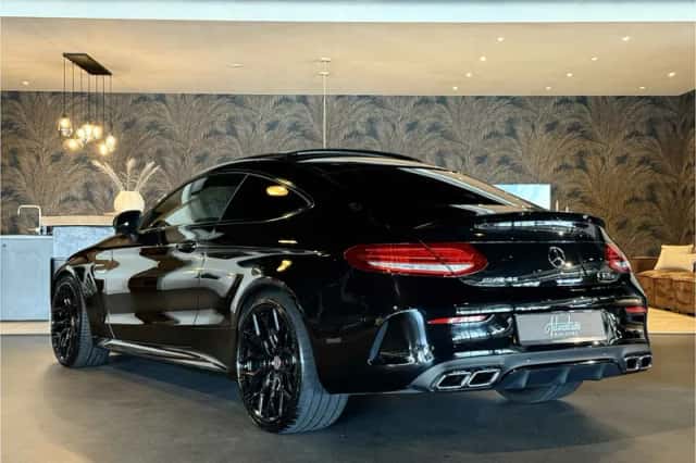 Mercedes-Benz C-Klasse (2016) thumbnail 3