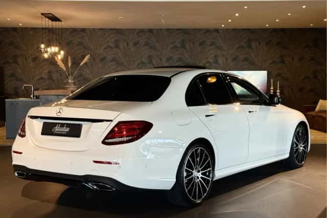 Mercedes-Benz E-Klasse (2016) thumbnail 5