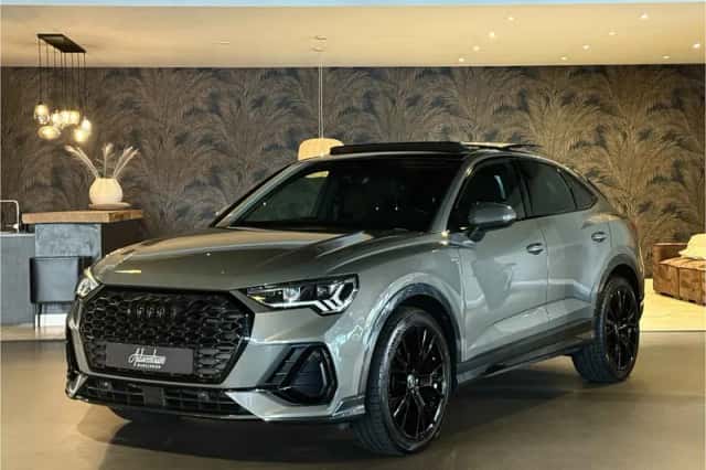 Audi Q3 Sportback (2022) thumbnail 1