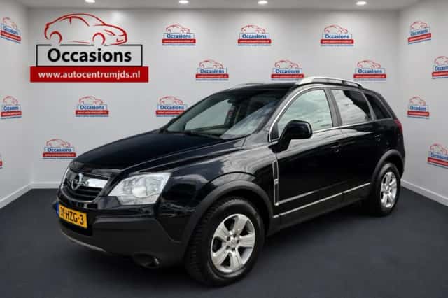 Opel Antara (2009) thumbnail 1