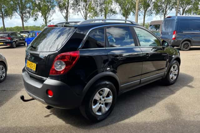 Opel Antara (2009) thumbnail 5