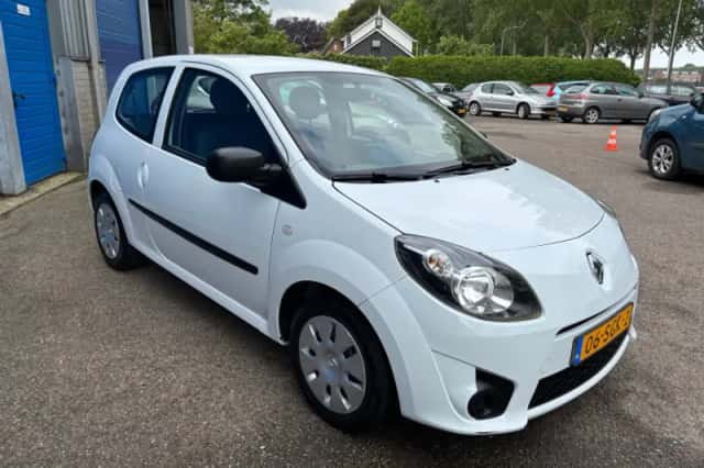 Renault Twingo (2010) thumbnail 3