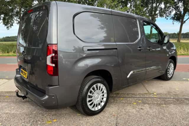 Toyota Proace (2022) thumbnail 4