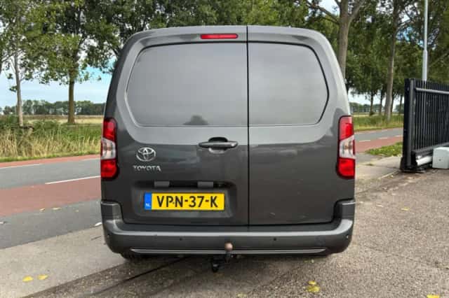 Toyota Proace (2022) thumbnail 5