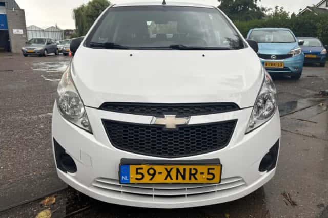 Chevrolet Spark (2012) thumbnail 2