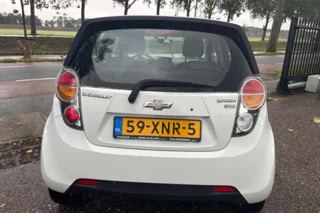 Chevrolet Spark (2012) thumbnail 5