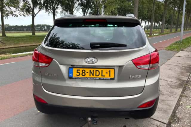 Hyundai ix35 (2010) thumbnail 5