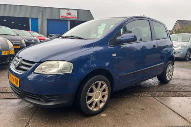 Volkswagen Fox (2005) thumbnail 1