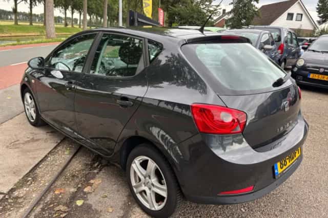 SEAT Ibiza (2008) thumbnail 6