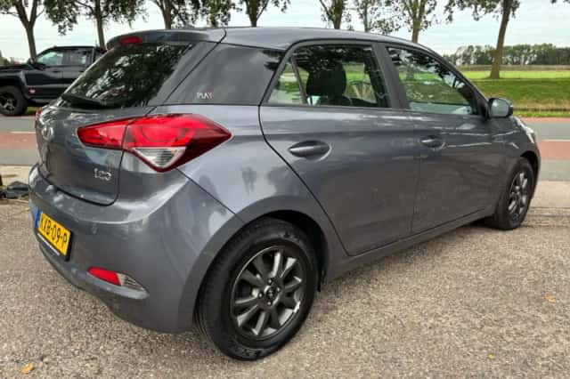 Hyundai i20 (2018) thumbnail 4