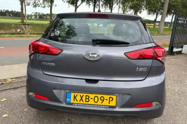 Hyundai i20 (2018) thumbnail 5