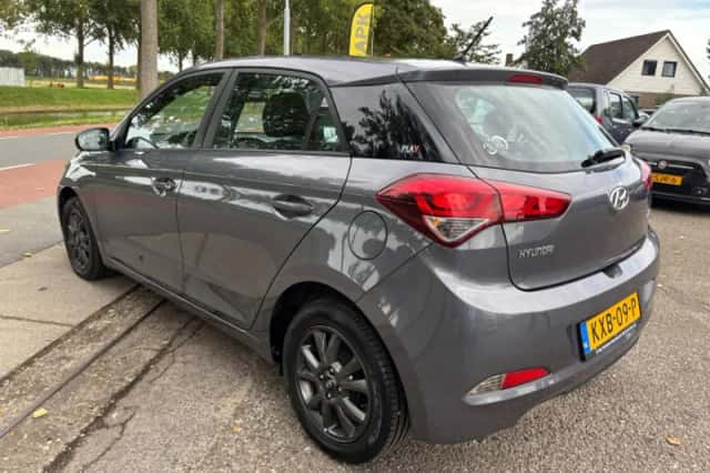 Hyundai i20 (2018) thumbnail 6