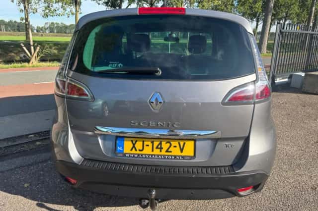 Renault Scénic (2014) thumbnail 5