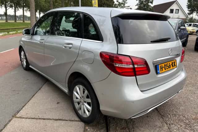 Mercedes-Benz B-Klasse (2016) thumbnail 6