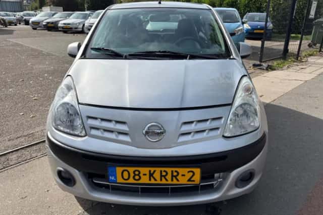 Nissan Pixo (2010) thumbnail 2