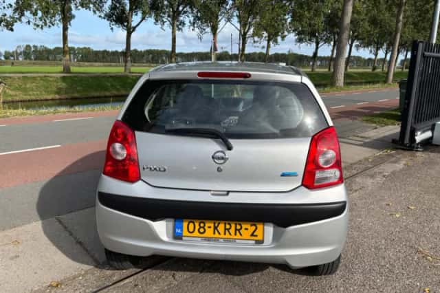 Nissan Pixo (2010) thumbnail 5