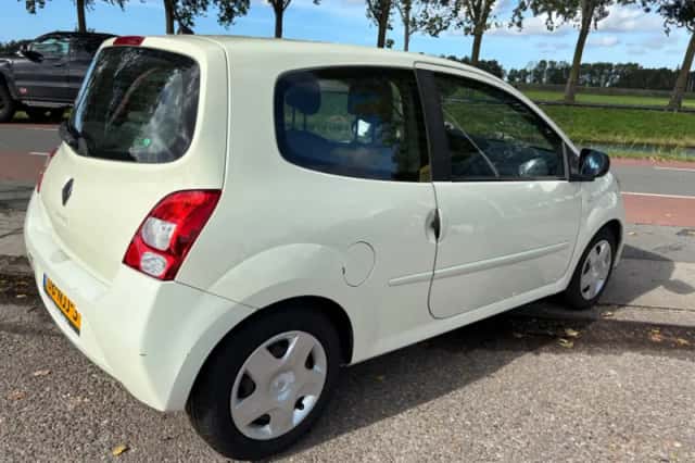 Renault Twingo (2010) thumbnail 4