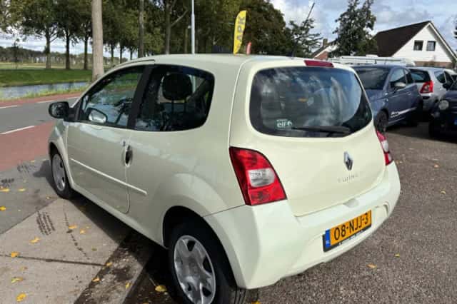 Renault Twingo (2010) thumbnail 6