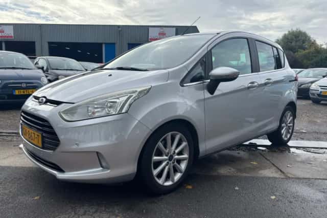 Ford B-Max (2015) thumbnail 1